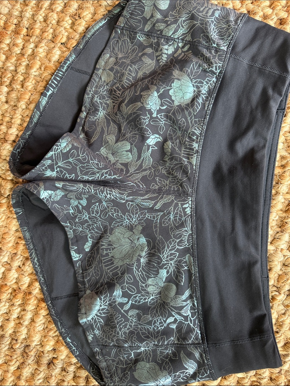 lululemon athletica metallic foil floral shorts - 4